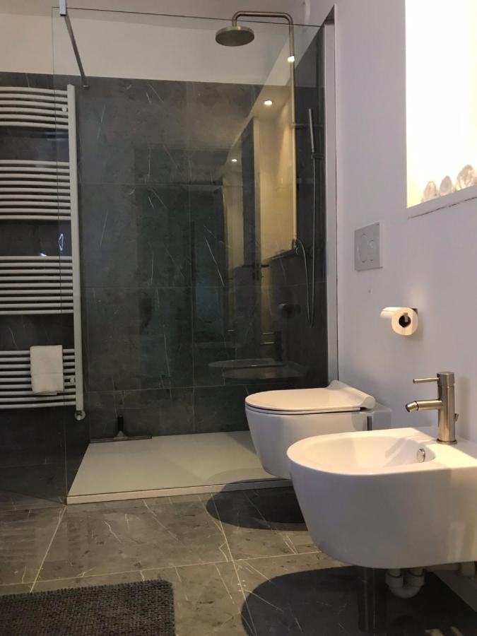 Sotto La Vigna Charm Stay Adults Only Vacation Suite Montegrosso d'Asti Ngoại thất bức ảnh