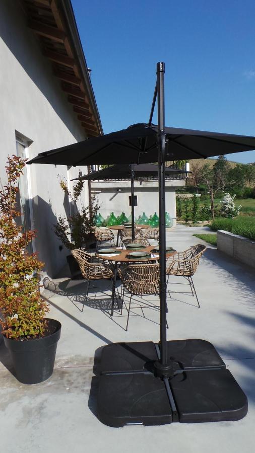 Sotto La Vigna Charm Stay Adults Only Vacation Suite Montegrosso d'Asti Ngoại thất bức ảnh