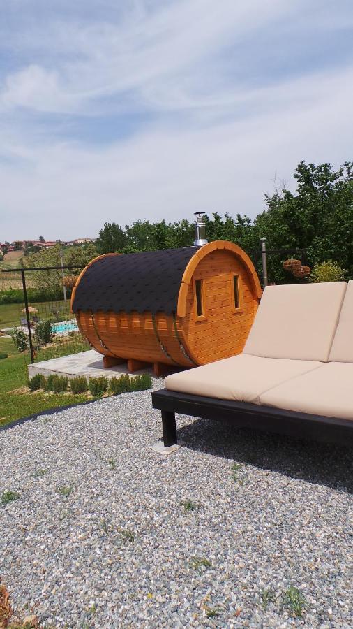 Sotto La Vigna Charm Stay Adults Only Vacation Suite Montegrosso d'Asti Ngoại thất bức ảnh